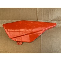 YAMAHA RD 250 LEFT HAND PLASTIC SIDE COVER 4L0 RED REPAIRED SEE PICS 