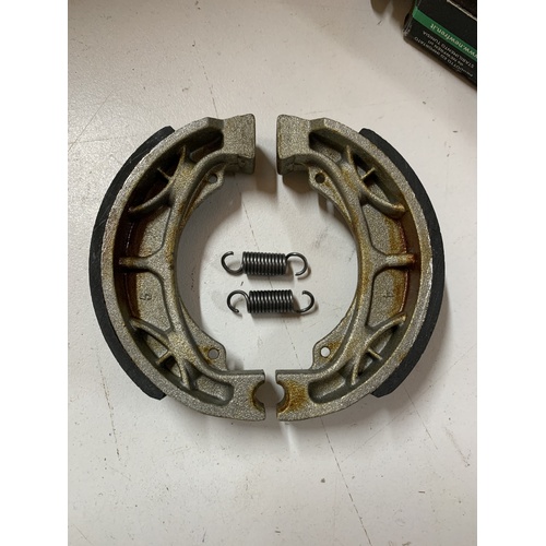 HONDA TRX 90 1993 - 2011 FRONT BRAKE SHOES  ONE SIDE GF1043