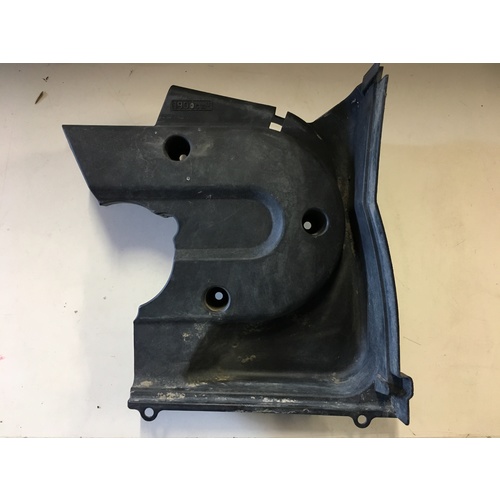 YAMAHA GRIZZLY 600 LEFT LOWER ENGINE COVER