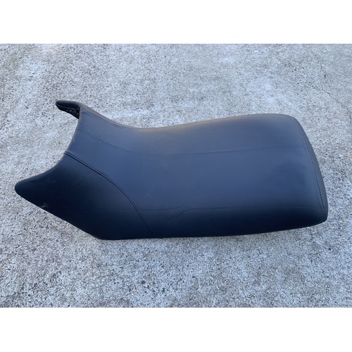 YAMAHA BEAR TRACKER YFM 250 SEAT 1999 - 2004 RECOVERED BLACK VGC