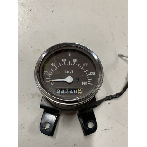 SUZUKI TF 100 125 SPEEDO SPEEDOMETER AND MOUNT