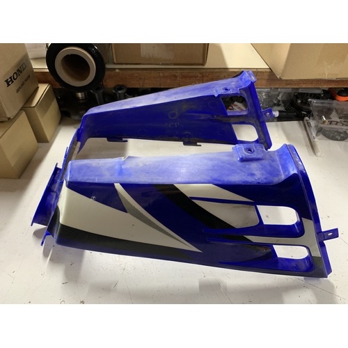 YAMAHA YFZ 350 BANSHEE BLUE FUEL TANK COVER PLASTIC