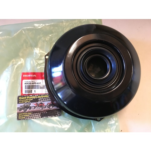 GENUINE HONDA TRX 420 REAR BRAKE DRUM COVER & SEAL  2007 - 2013 40520-HP5-600