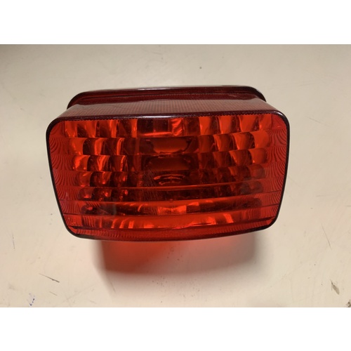 YAMAHA TAIL LIGHT GRIZZLY 350 450 GOOD CONDITION , FEW SCRATCHES 